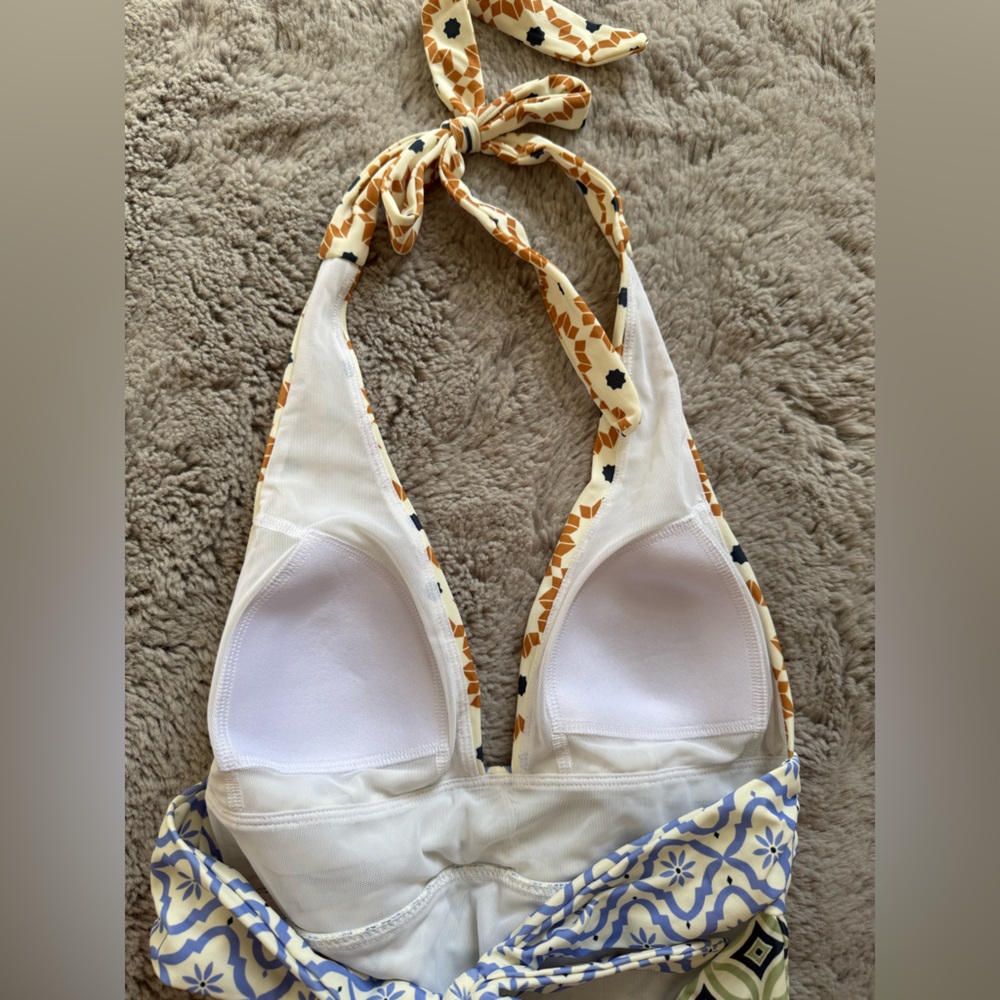 Boden women’s bow detail halter swimsuit - Picture 9 of 11